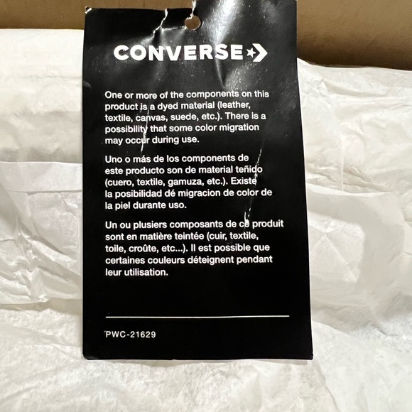 BNWB Converse Chuck Taylor All-stars in suede - Picture 7 of 7